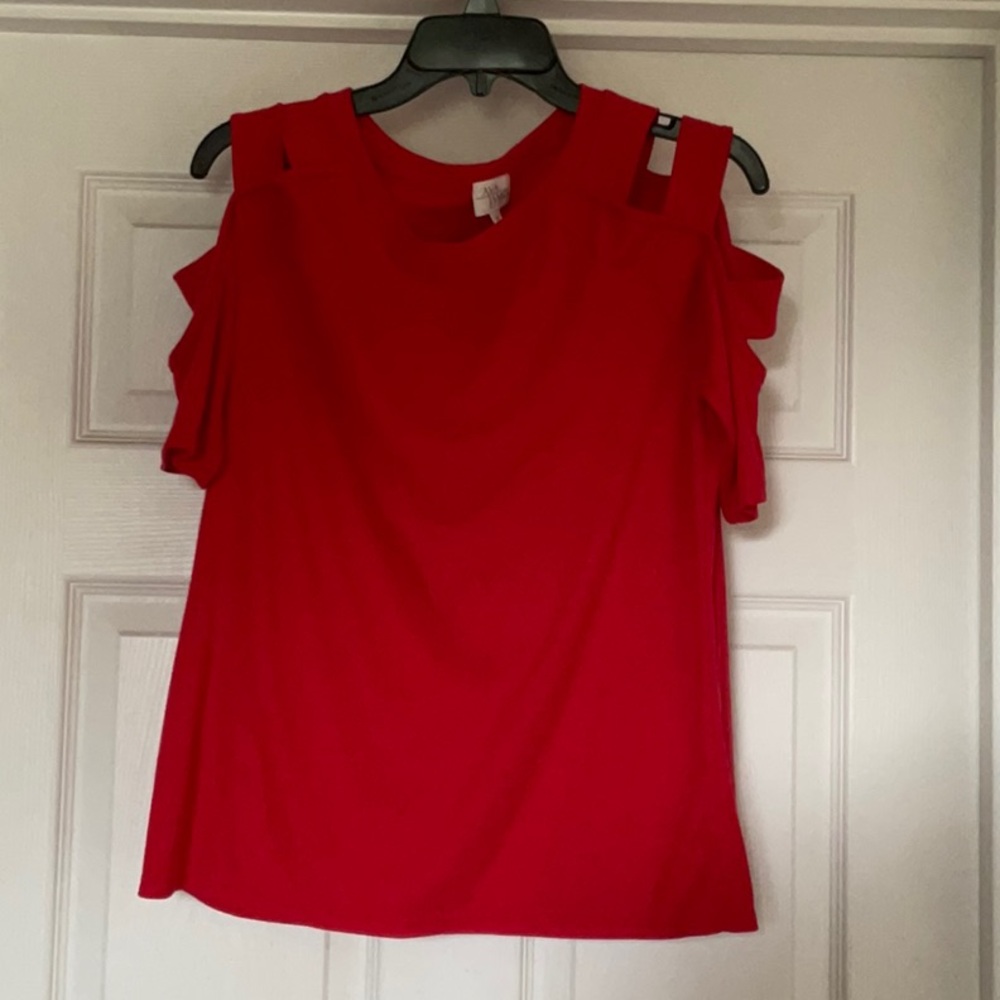 Small Red blouse with cutout arms